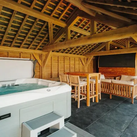 Moss Ghyll, Hot Tub, Sauna & Cinema *