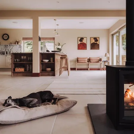 Moss Ghyll, Hot Tub, Sauna & Cinema Holiday home *