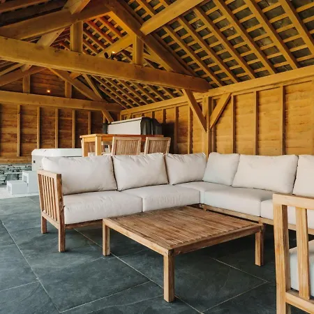 Moss Ghyll, Hot Tub, Sauna & Cinema *